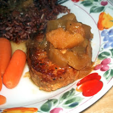 Pork Chops with Apple Curry Sauce