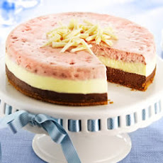 PHILLY Neapolitan Cheesecake