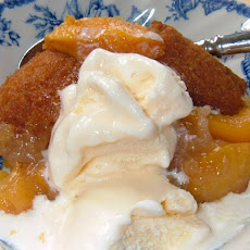 Kelly's Fresh Peach Cobbler