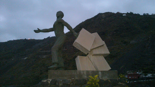 Monumento al Emigrante Canario