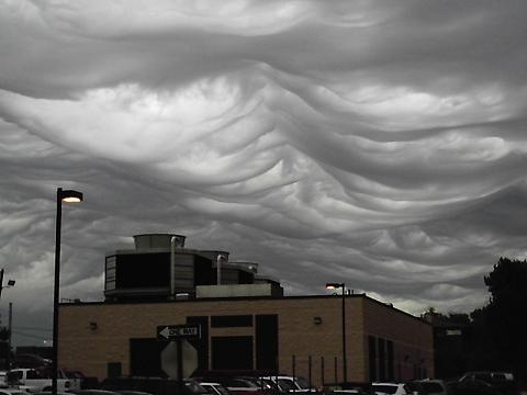 [Nubes en Iowa[2].jpg]
