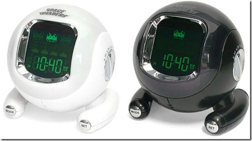space_invaders_clock