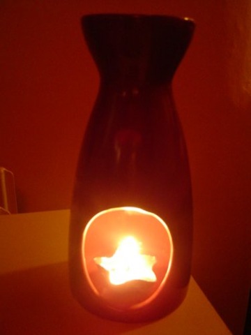 [candle_light_flame_1060705_l[4].jpg]