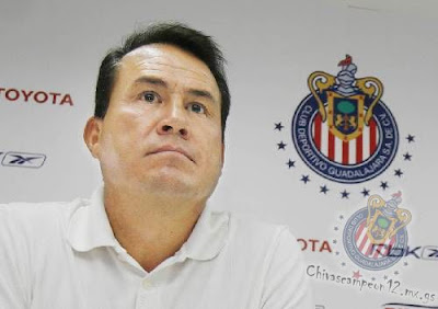'Verán buen futbol y esperemos vean ganar a las Chivas'.-Efraín