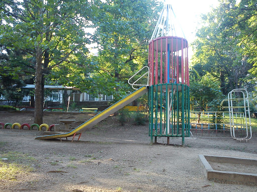 Пързалка в детската градина