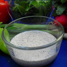Garlic-Herb Buttermilk Dressing