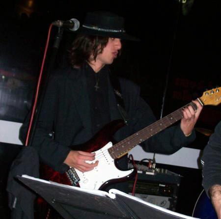 [100_4007_450x600[3].jpg]