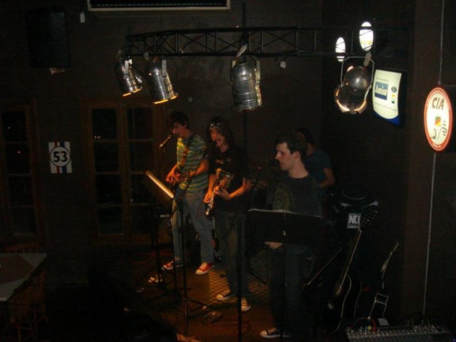 [DSC04219_800x600[3].jpg]