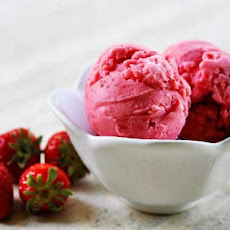 Strawberry Frozen Yogurt