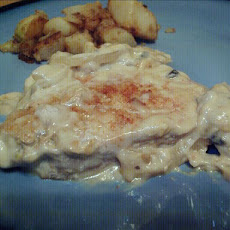 Herbed Pork Chops in Mushroom Sauce