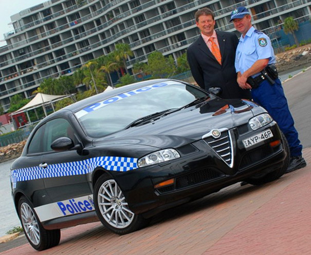 k ve Hzl Polis Arabalar Australia+Alfa+Romeo+GT