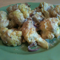 Cauliflower in curry yogurt sauce