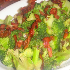 Broccoli With Balsamic-Bacon Vinaigrette Sauce