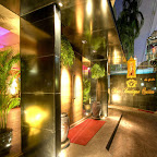 Mac Boutique (Royal Suites)