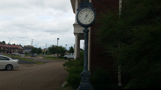 West Jackson Memorial Clock