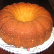Grocery Store Gossip Pound Cake