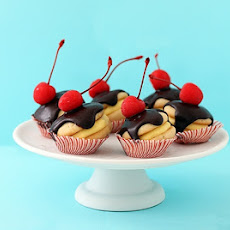 Boston Cream Pie Whoopies