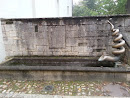 Brunnen mit Skulptur