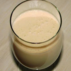 Peanut Butter and Banana Breakfast Smoothie