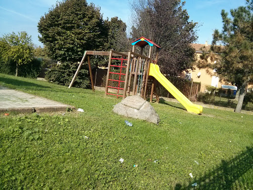 Parco Giochi Lorenzo Pirri
