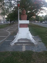 Busto Monumento Orlando Orellana 