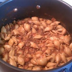 Shells with Bacon and Beef Sauce