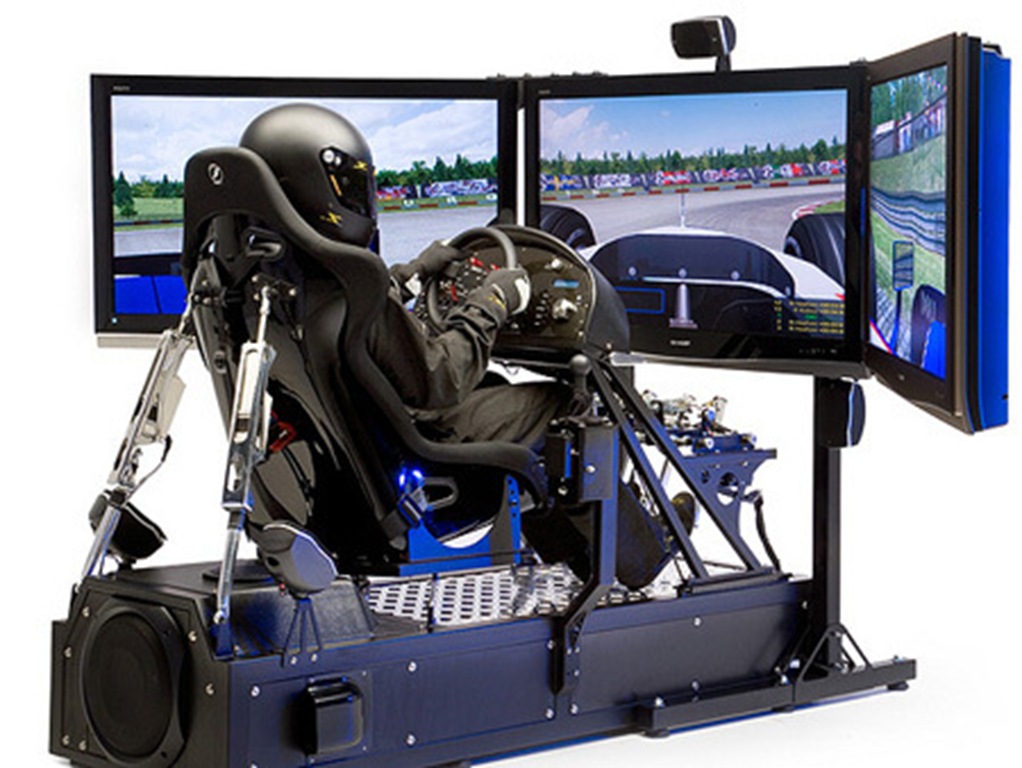 [13428-450x-racingsimulators_6[6].jpg]