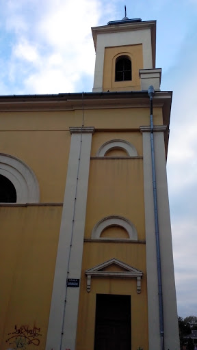 Crkva pored Gimnazije