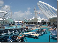 pooldeck