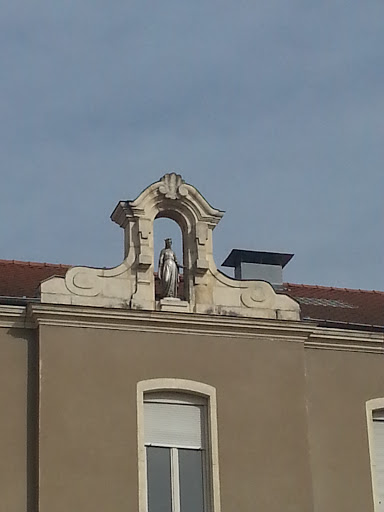 Statue de l'établissement Saint-Paul