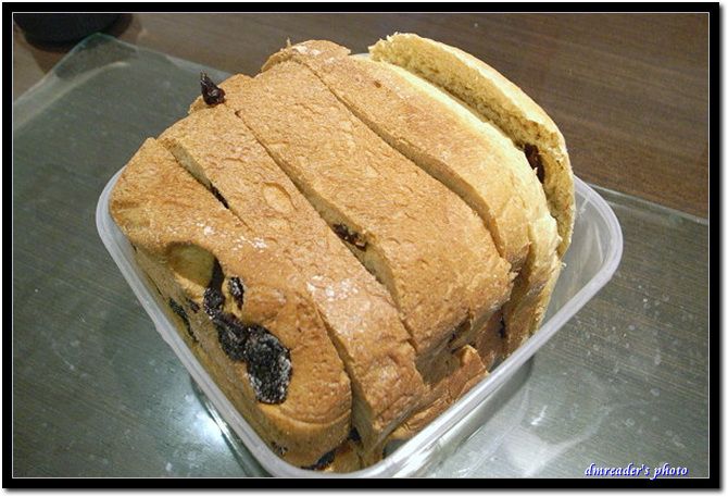 http://lh5.ggpht.com/dmreader8/SMc605e2jcI/AAAAAAAAEfE/KGZEvhXUn3k/s800/R0015958.jpg