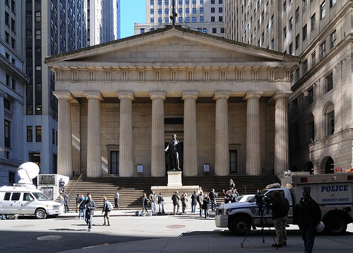 [wall-street-front-photo[3].jpg]
