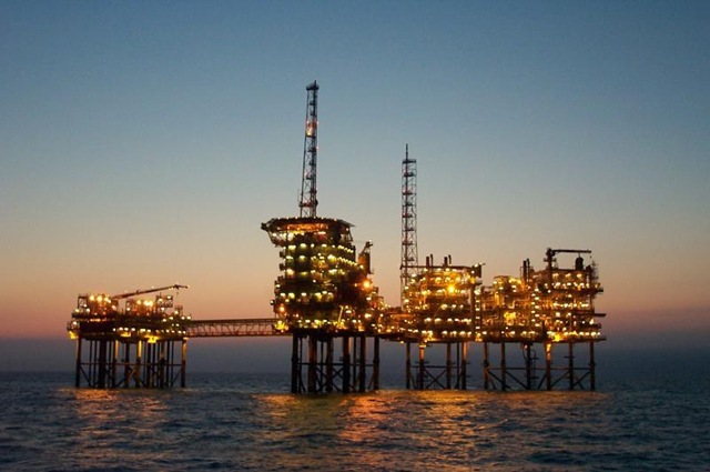 [campo_petroleo[3].jpg]