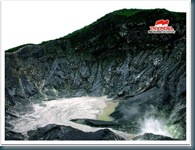 TANGKUBAN PARAHU