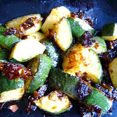 Zucchini With Sun-Dried Tomatoes