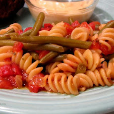 Skillet Green Beans and Noodles