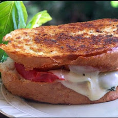 Fresh Tomato, Basil Grilled Cheese Sandwich