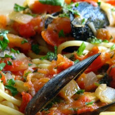 Spaghetti with Mussels (Spaghetti con le Cozze)