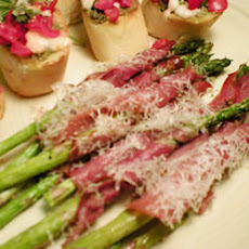 Asparagus Wrapped in Crisp Prosciutto