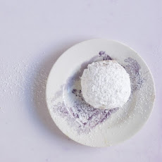 Kir Rodriguez's Cashew Polvorones