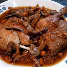 Asian Braised Duck Legs