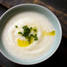 Simple Cauliflower Soup