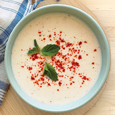 Turkish Cucumber and Mint Soup