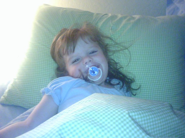 [lala awake[3].jpg]