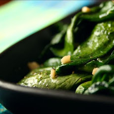 Spinach Sautéed With Garlic and Pepper