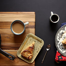 Cinnamon-Sugar Apple Skillet Cake