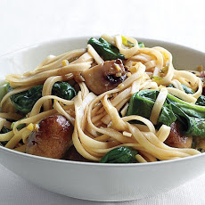 Spinach and Mushroom Lo Mein
