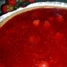 Noodle's Fresh Strawberry Pie