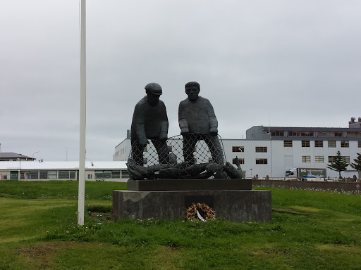 Fisherman Sculpture, Isafjordu