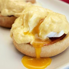 Delia's Heavenly Eggs Benedict
